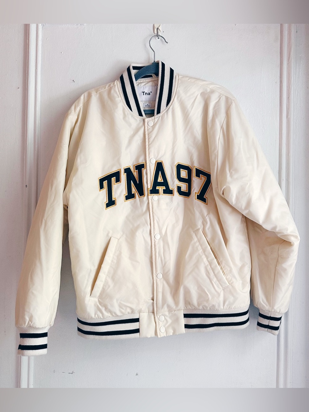 New NWOT Aritzia Tna Cream TNA97 Varsity Jacket unisex medium preppy classic